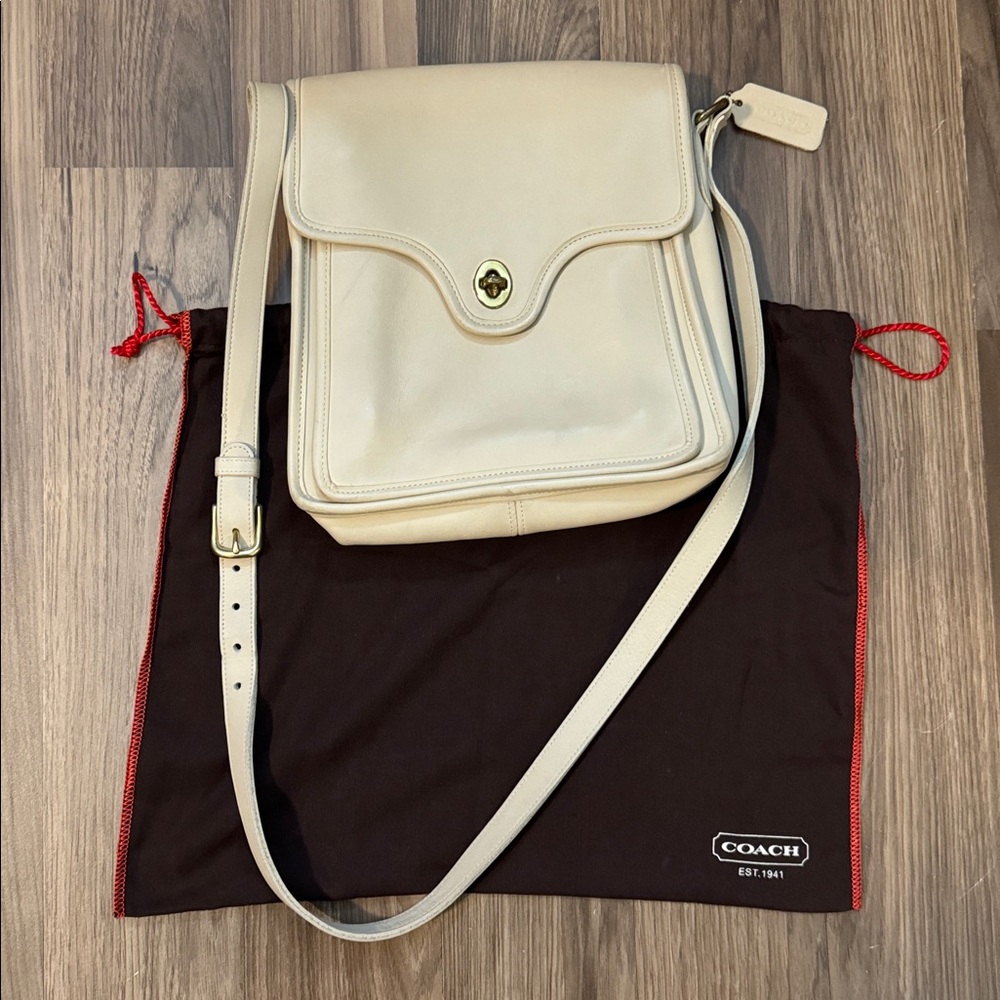 Coach Vintage Leather Shelton Bone Spring 93 Shoulder Crossbody Bag and Dustbag